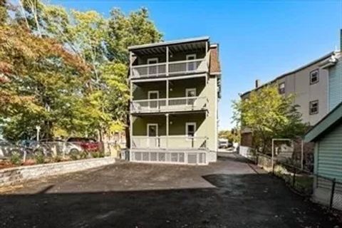 Entire Place 3Bed.1Bath