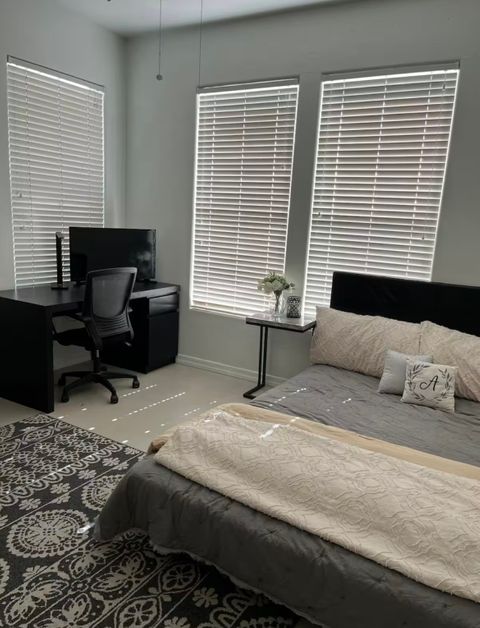 Private Room in 1Bed.1Bath