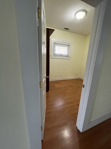 Private Room in 3Bed.2Bath