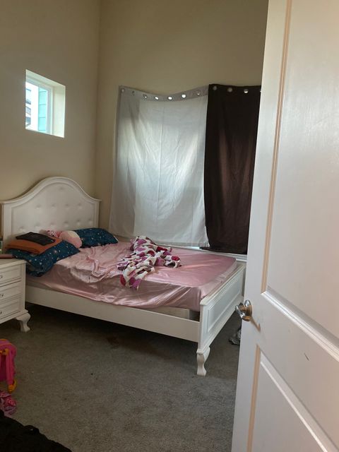 Room2Bed.2Bath
