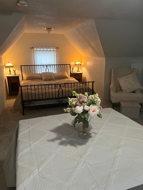 Private Room in 1Bed.1Bath