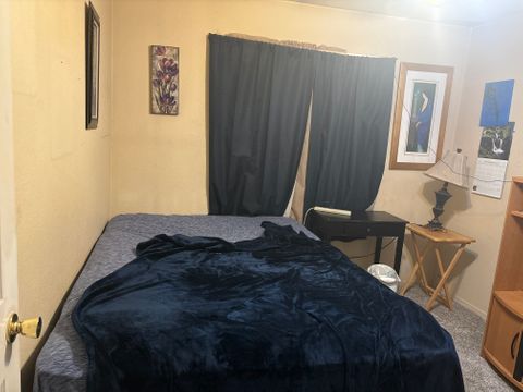Private Room in 3Bed.2Bath
