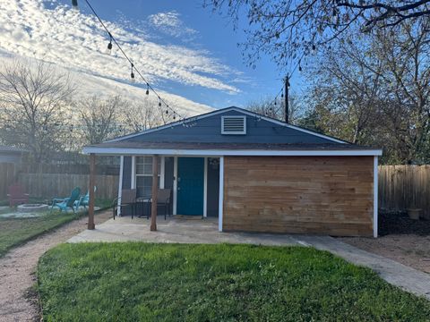 Entire Place 2Bed.1Bath