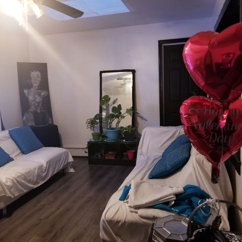 Private Room in 3Bed.1Bath