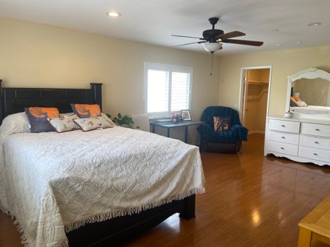 Private Room in 4Bed.3Bath