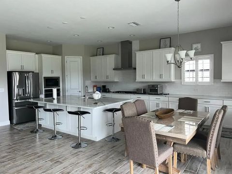 Private Room in 5Bed.4Bath