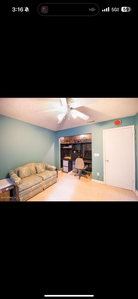 Private Room in 1Bed.1Bath