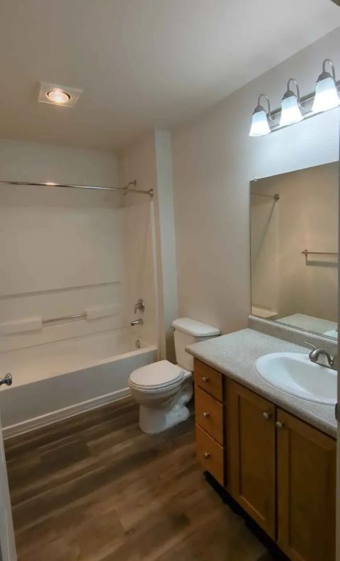 Private Room in 2Bed.2Bath