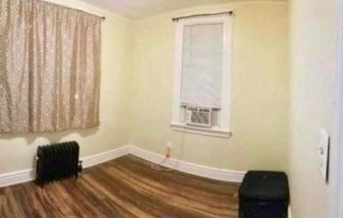 Private Room in 3Bed.1.5Bath