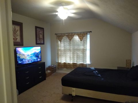 Private Room in 4Bed.3Bath