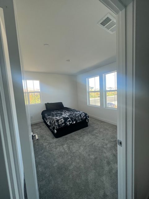 Private Room in 4Bed.3Bath