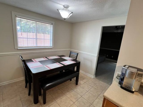 Private Room in 3Bed.2Bath