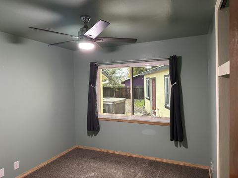 Private Room in 3Bed.2Bath