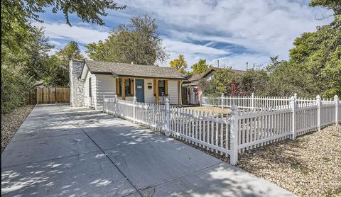 Private Room in 3Bed.2Bath
