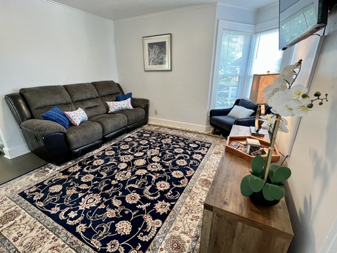 Entire Place 2Bed.1Bath