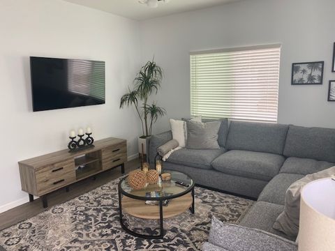 Entire Place 2Bed.1Bath