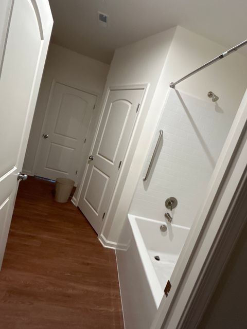 Private Room in 2Bed.2Bath