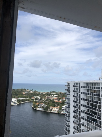 Private Room in 2Bed.2Bath