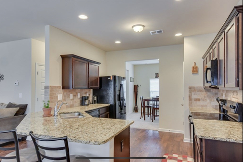 Private Room in 5Bed.3Bath