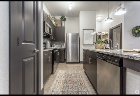 Private Room in 4Bed.4Bath