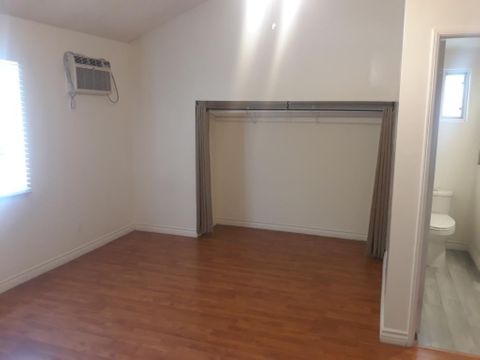 Private Room in 2Bed.2Bath