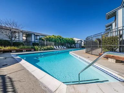 Private Room in 3Bed.2Bath