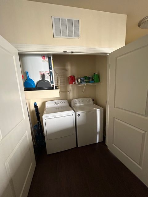 Private Room in 2Bed.2Bath