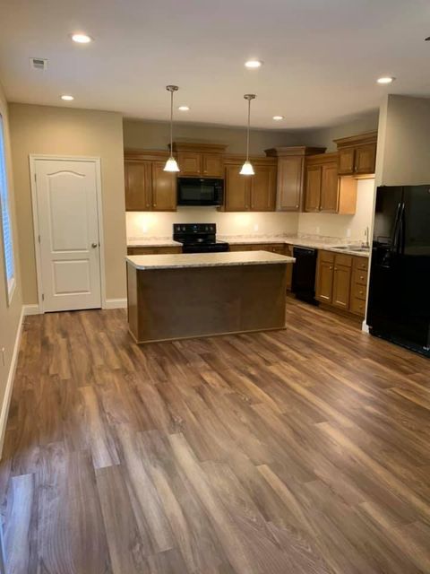 Private Room in 2Bed.2Bath