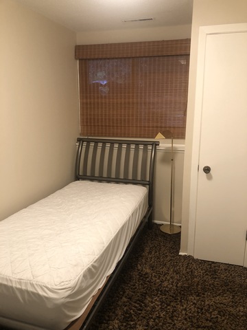 Private Room in 3Bed.1Bath