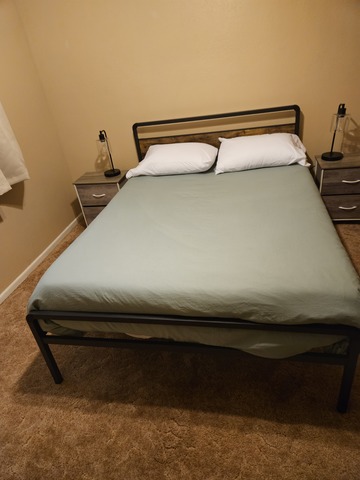 Private Room in 3Bed.2Bath