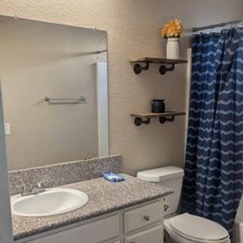 Private Room in 4Bed.2Bath