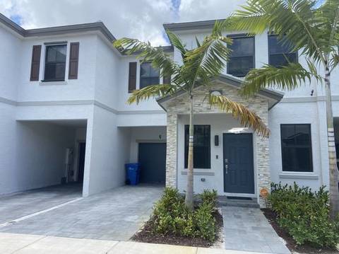 Private Room in 3Bed.2Bath