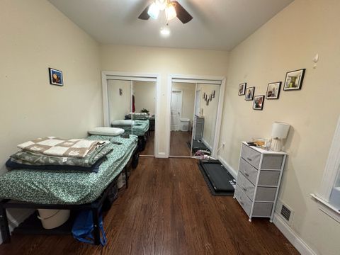 Private Room in 3Bed.3Bath