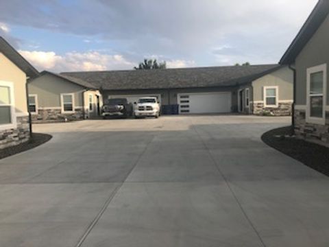 Private Room in 3Bed.2Bath
