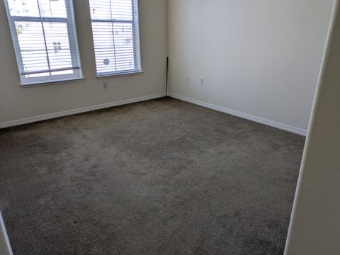 Room2Bed.2Bath