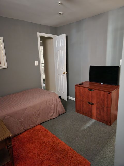 Entire Place 2Bed.1Bath