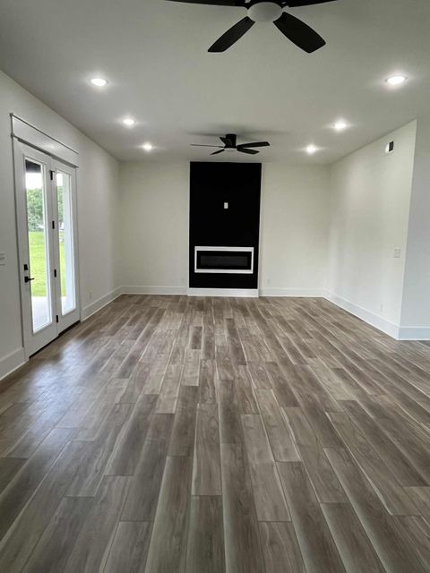 Entire Place 4Bed.3Bath