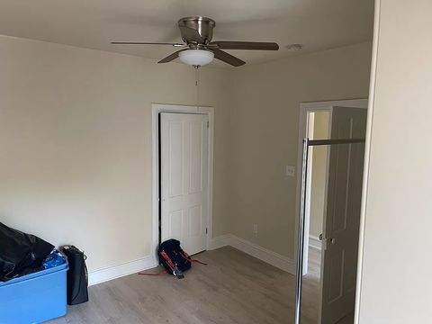 Private Room in 3Bed.1Bath