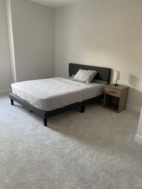 Private Room in 1Bed.1Bath