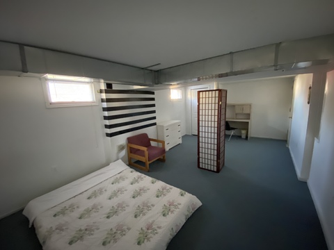 Private Room in 1Bed.1Bath
