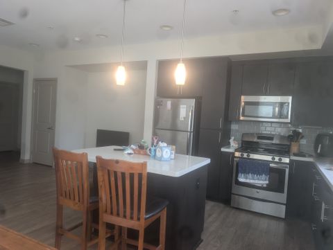 Private Room in 2Bed.2Bath