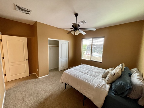 Private Room in 1Bed.1Bath