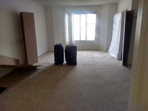 Private Room in 2Bed.2Bath