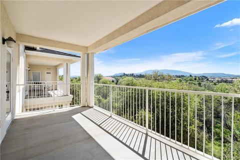 Private Room in 2Bed.2Bath