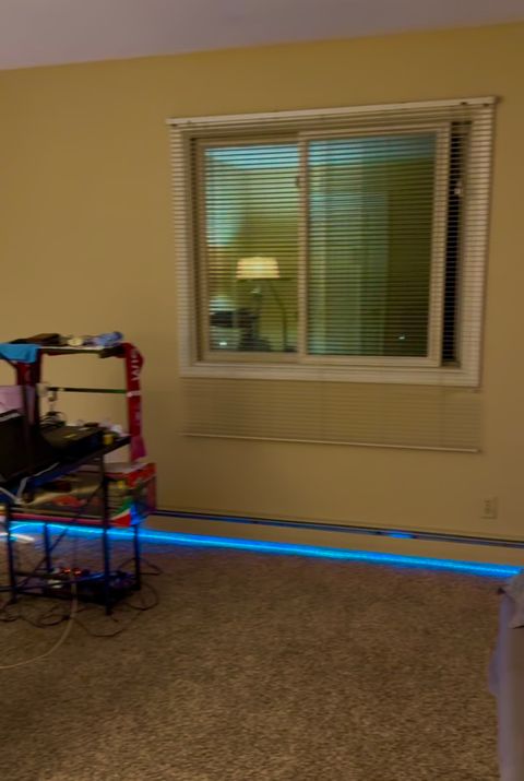 Private Room in 2Bed.1.5Bath