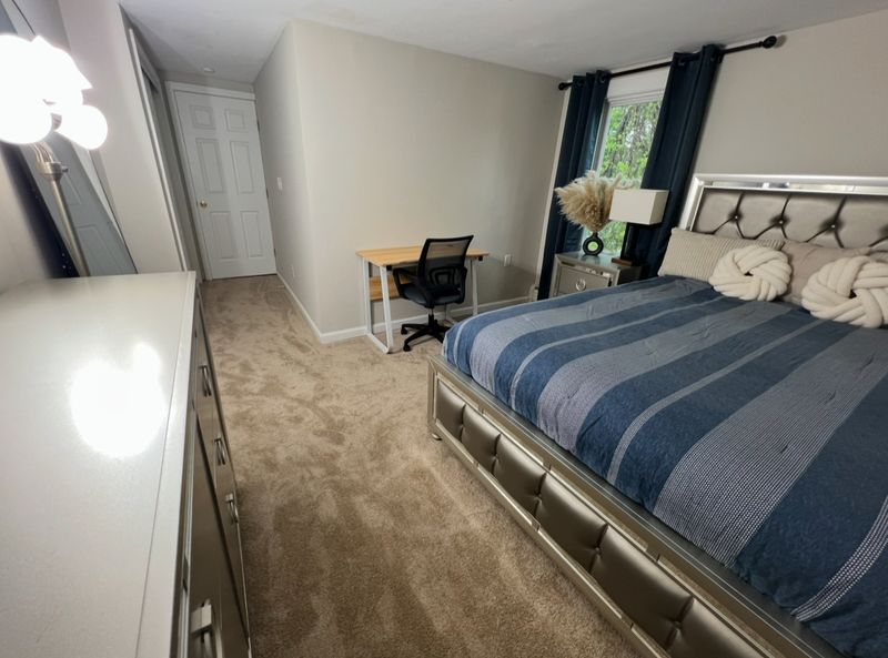 roommates in Hamden Room4Bed.2.5Bath - cirtru.com