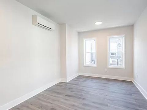 Private Room in 3Bed.3Bath