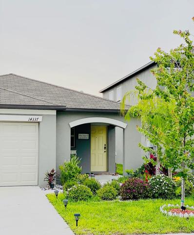 Entire Home 3bed 2 bath with lake