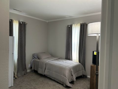Private Room in 2Bed.1Bath