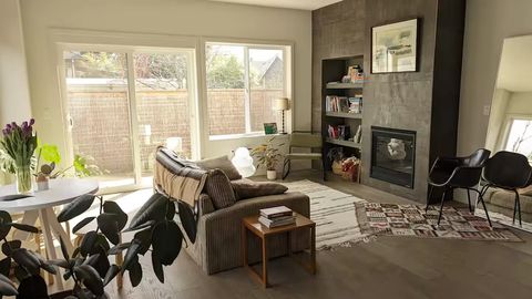Private Room in 2Bed.2.5Bath